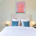 Penthouse Jolanda Meran-O