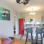 Penthouse Jolanda Meran-O